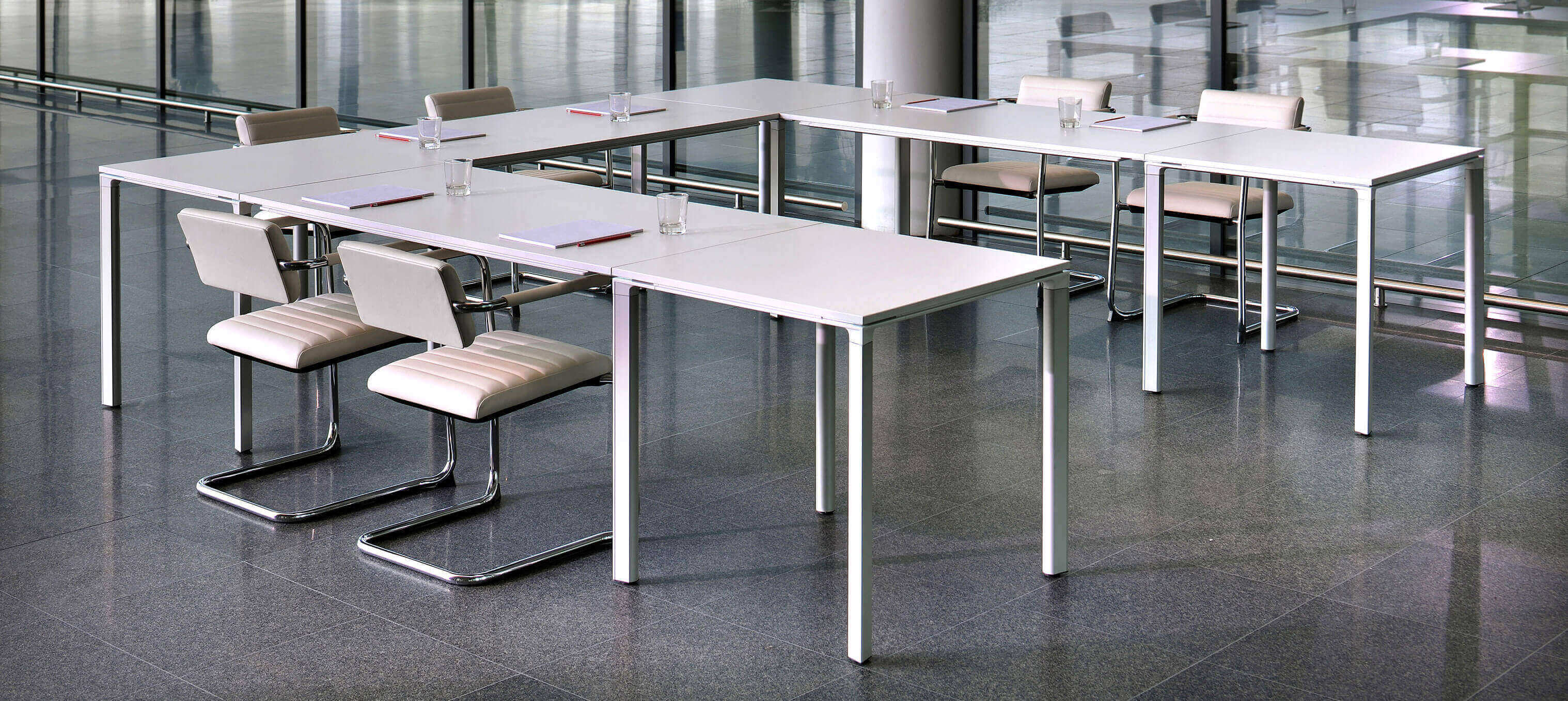 Burgess Meet-U - Office Seating Showcase white 1 