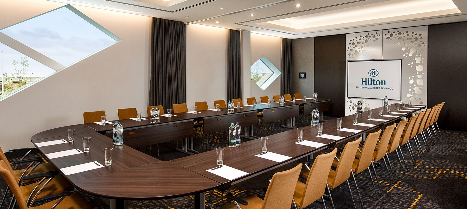 Hilton Amsterdam Airport Schiphol Evosa Congress Chair – Meeting Room 